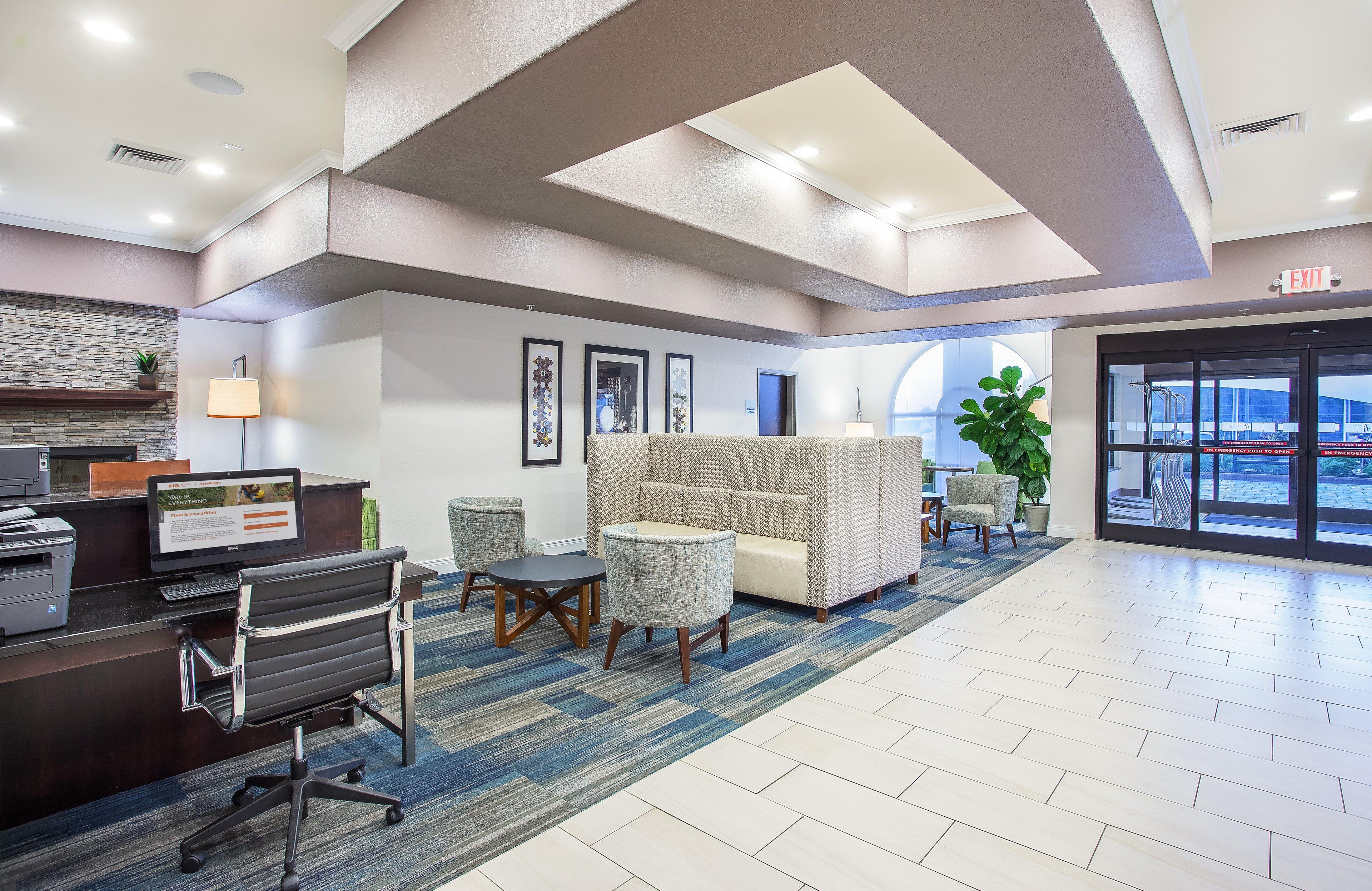Holiday Inn Express Hotel & Suites Glasgow By Ihg Экстерьер фото
