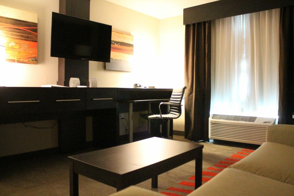 Holiday Inn Express Hotel & Suites Glasgow By Ihg Экстерьер фото
